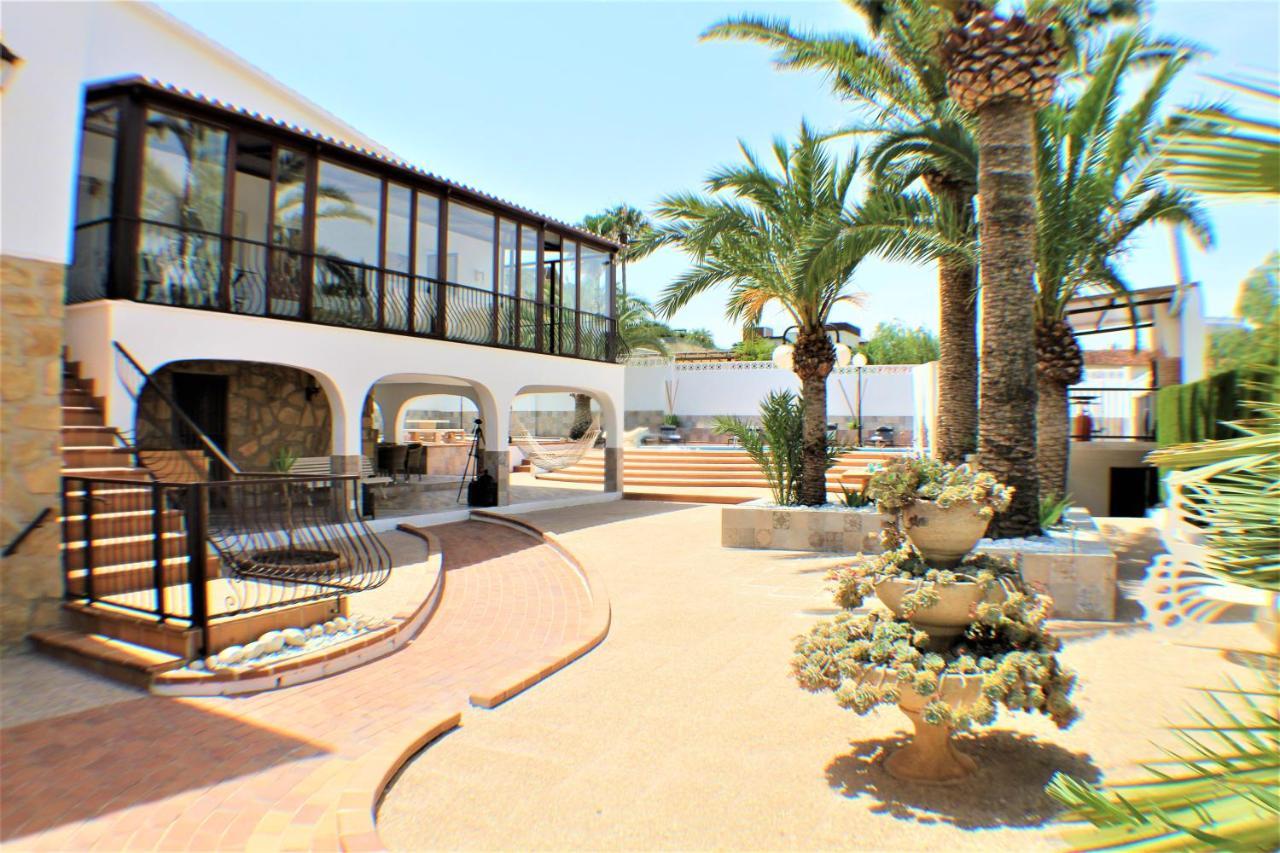 Villa Costa Levante เบนิดอร์ม ภายนอก รูปภาพ