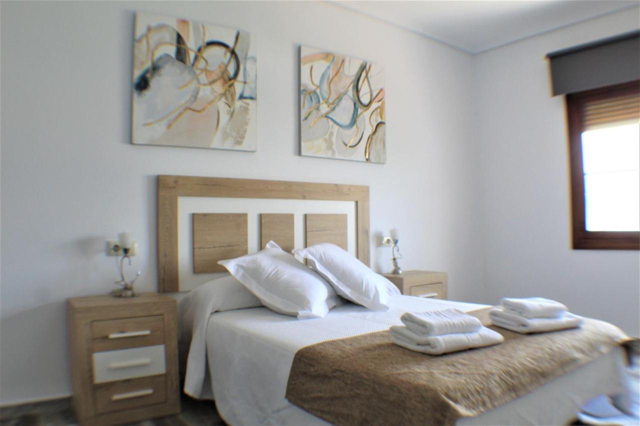 Villa Costa Levante เบนิดอร์ม ภายนอก รูปภาพ