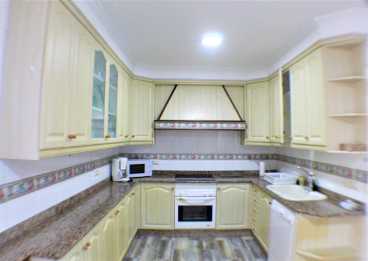 Villa Costa Levante เบนิดอร์ม ภายนอก รูปภาพ
